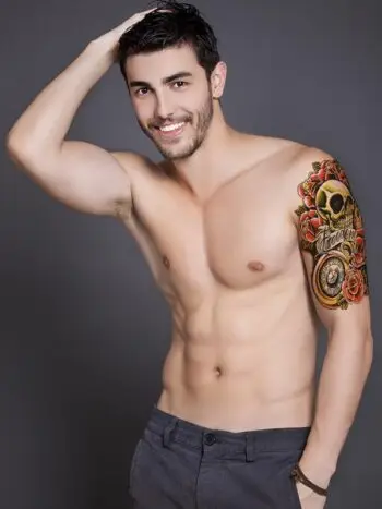 Tatouage Ephemere Roses Rouges Montre A Gousset Boussole Crane Feat